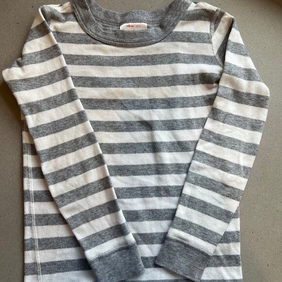 Hanna Andersson Size US 5 Heather Gray Striped Long John Pajama Set ** tiny flaw - Picture 4 of 8